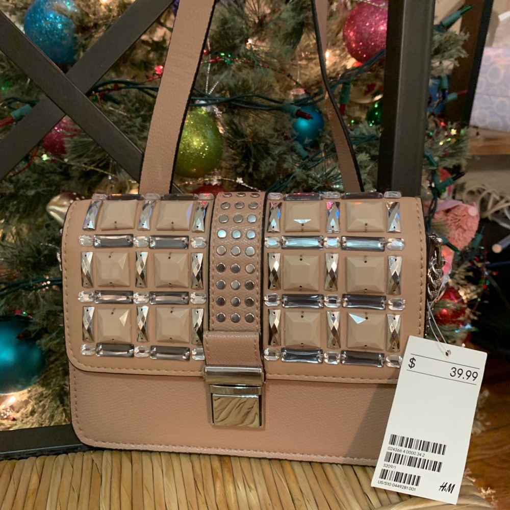 H&M fashion statement bag. Make an entrance